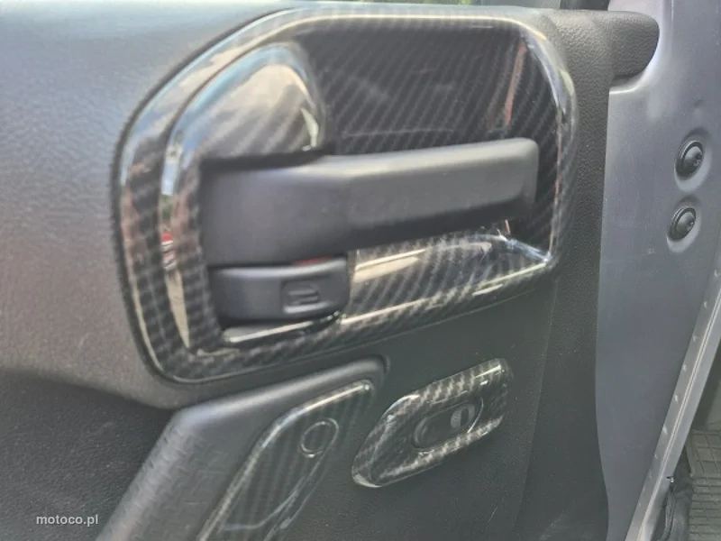 Jeep Wrangler 21