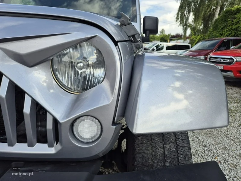 Jeep Wrangler 6