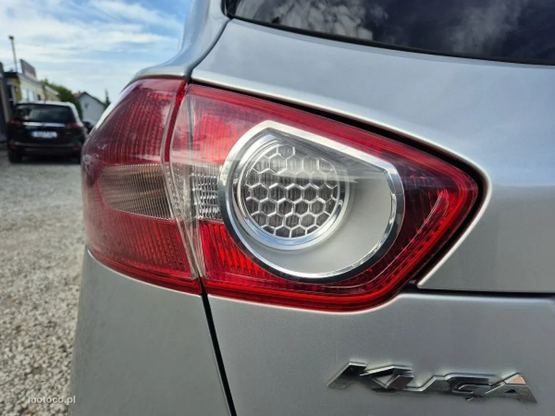 Ford Kuga I 12