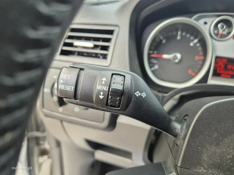 Ford Kuga I 26