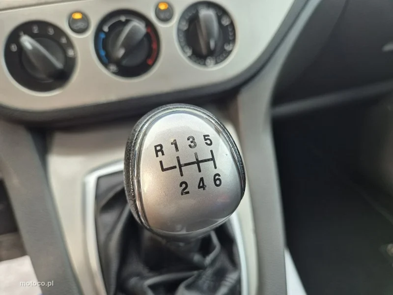 Ford Kuga I 32