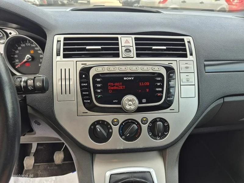 Ford Kuga I 35