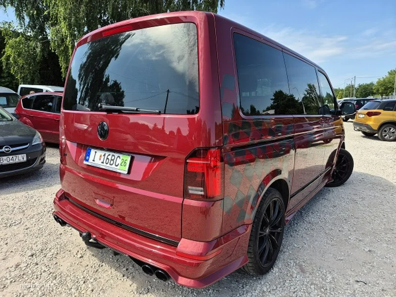 Volkswagen Multivan 2