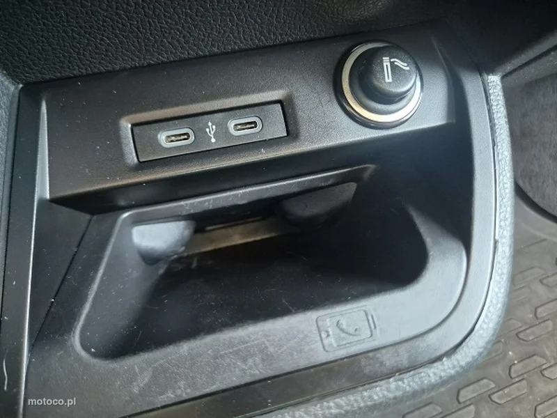 Volkswagen Multivan 52