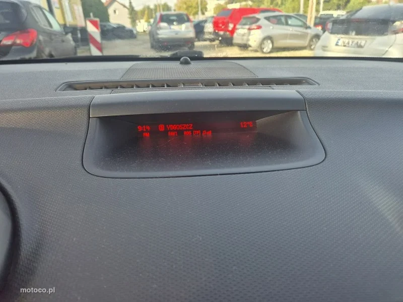 Opel Meriva B 27