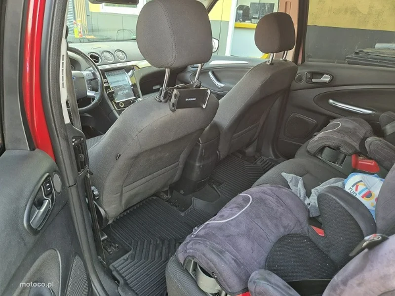 Ford S-Max I 25