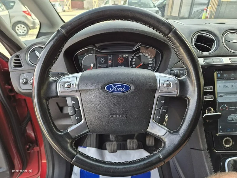 Ford S-Max I 30