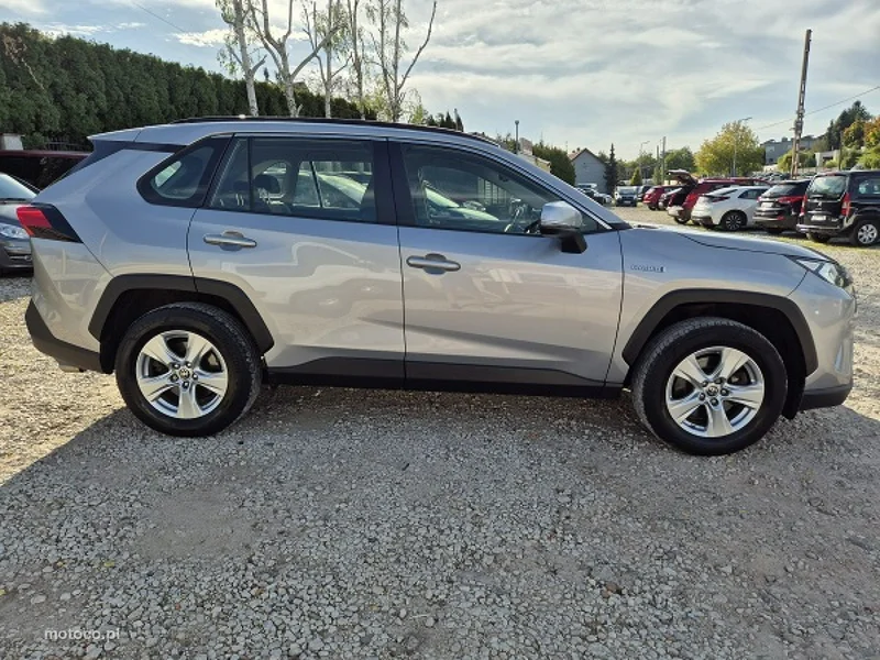 Toyota RAV 4 XA50 19