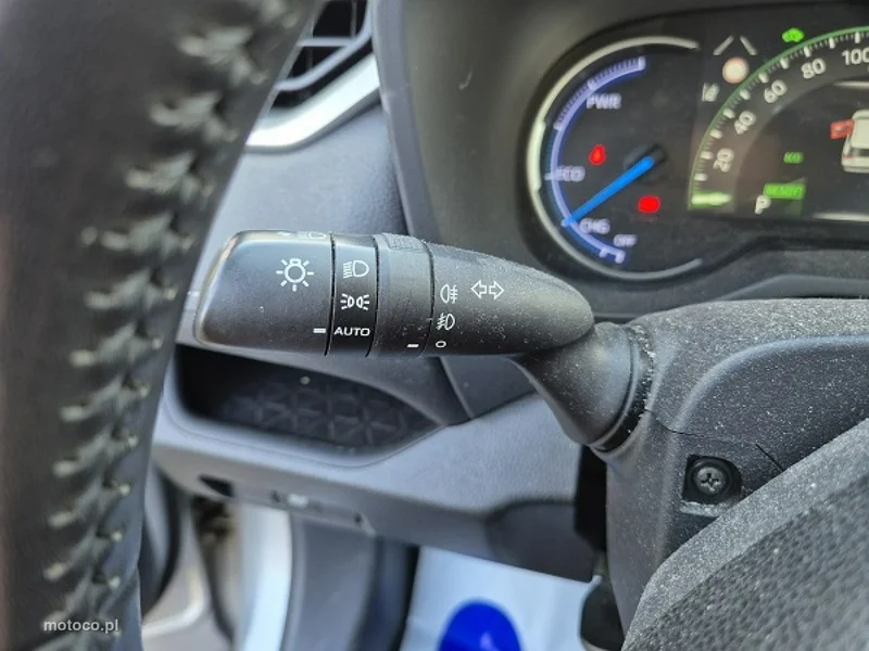 Toyota RAV 4 XA50 30
