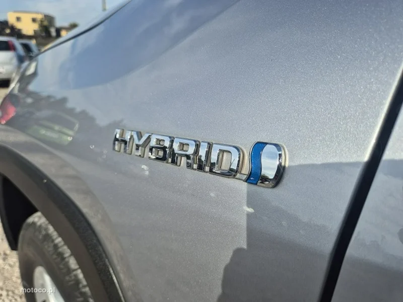 Toyota RAV 4 XA50 10