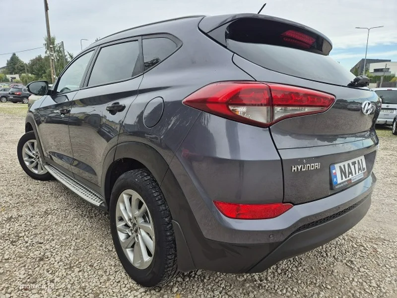 Hyundai TUCSON 4