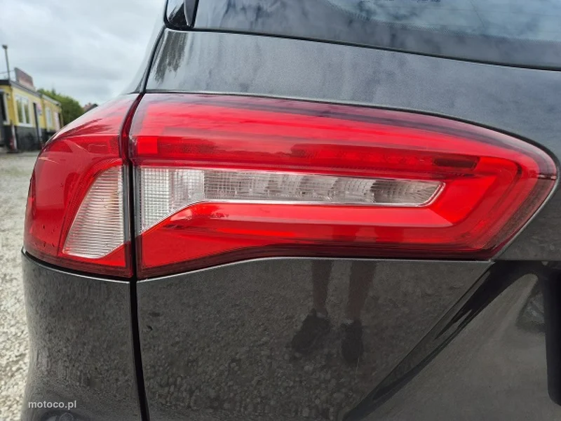 Ford Focus IV 11