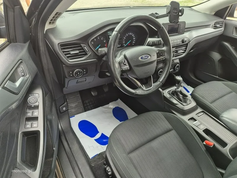 Ford Focus IV 17