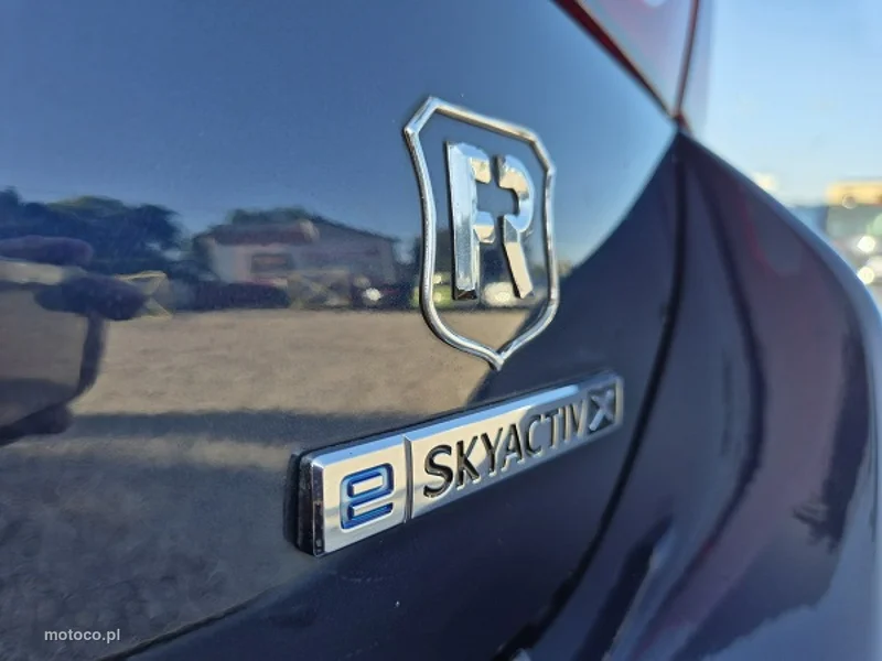 Mazda 3 12