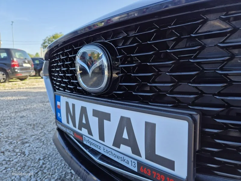 Mazda 3 8