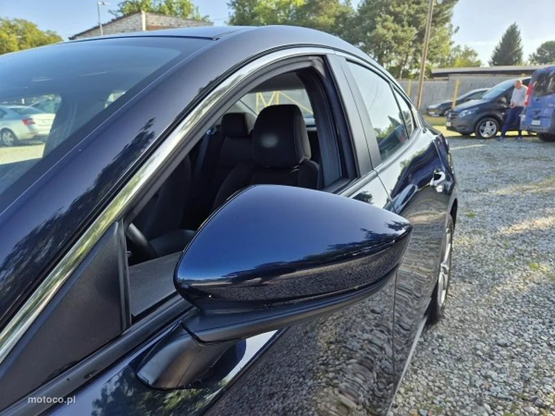 Mazda 3 10