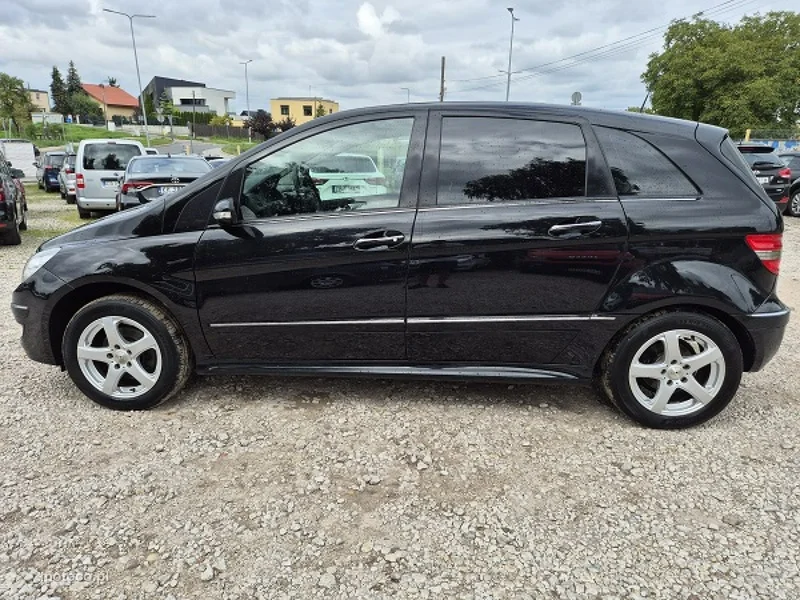Mercedes-Benz Klasa B W245 B 200 13