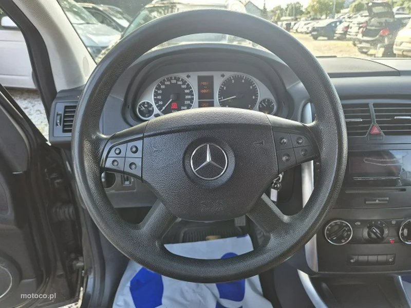 Mercedes-Benz Klasa B W245 B 200 23
