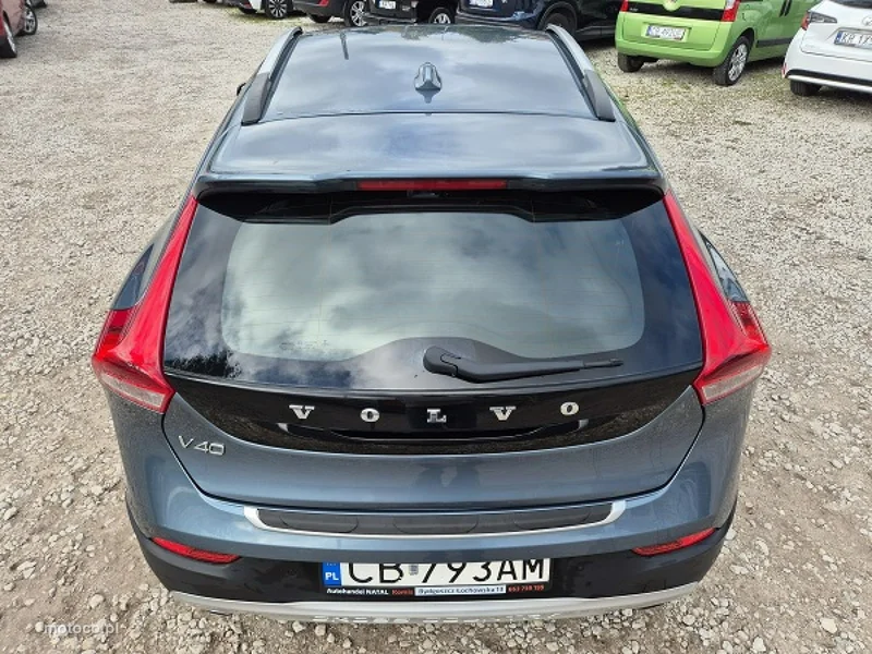 Volvo V40 Cross Country 13
