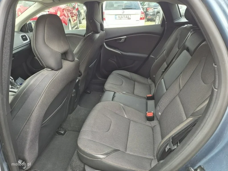 Volvo V40 Cross Country 21