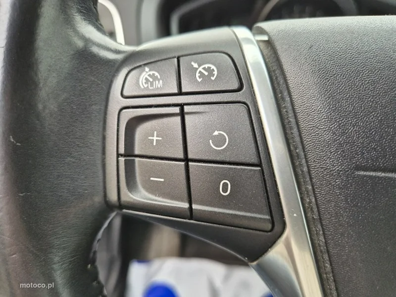 Volvo V40 Cross Country 28