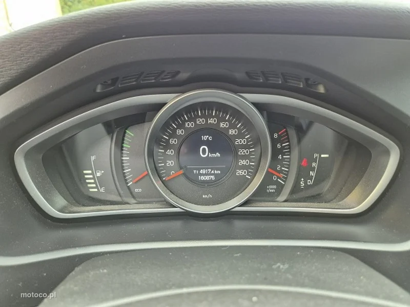 Volvo V40 Cross Country 32