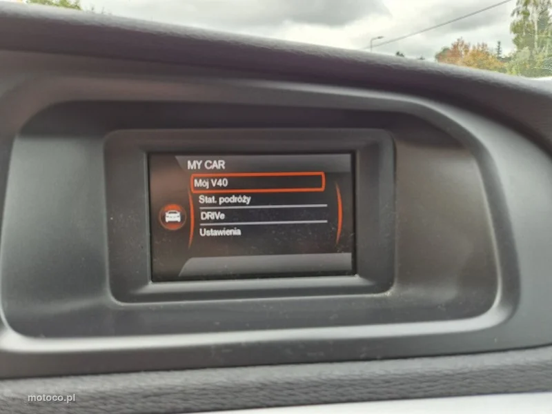 Volvo V40 Cross Country 36