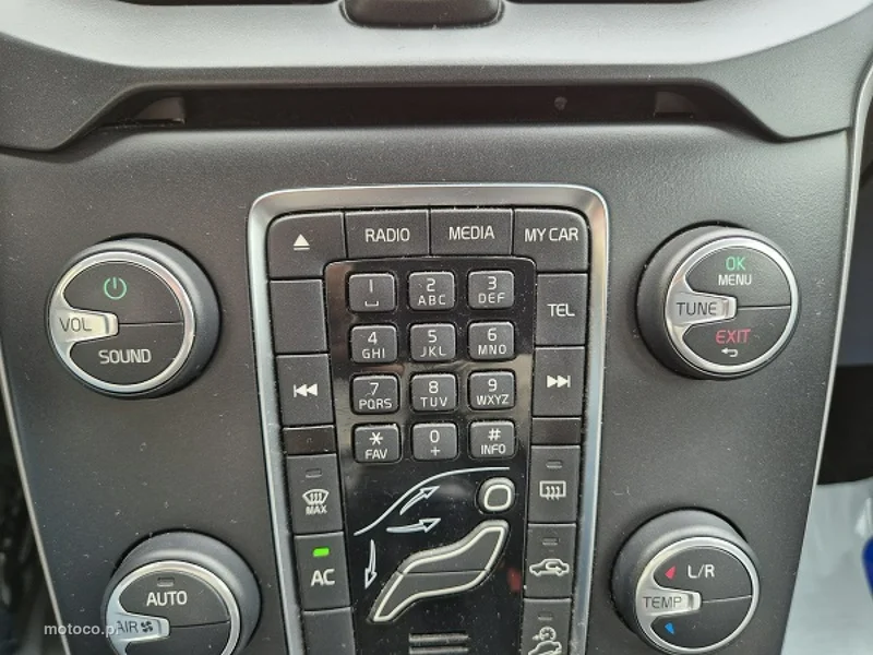 Volvo V40 Cross Country 37