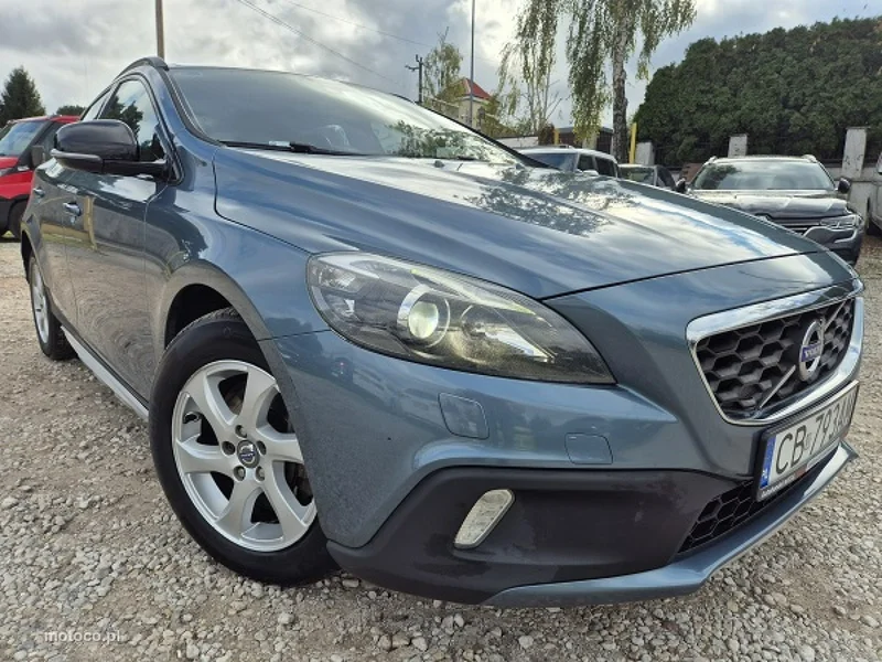 Volvo V40 Cross Country 5