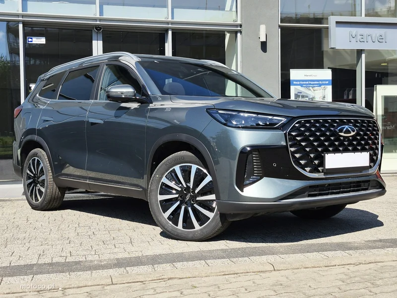 Chery Tiggo 8 4