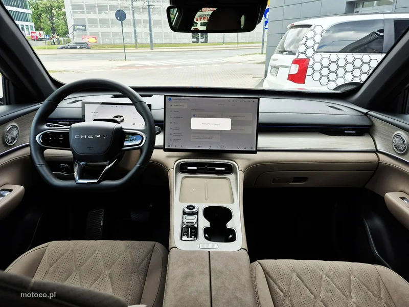 Chery Tiggo 8 31