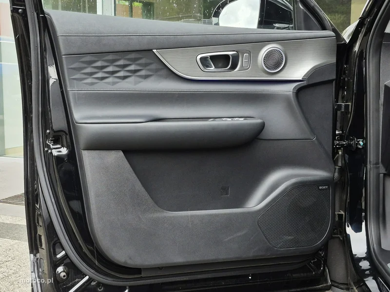 Chery Tiggo 8 17