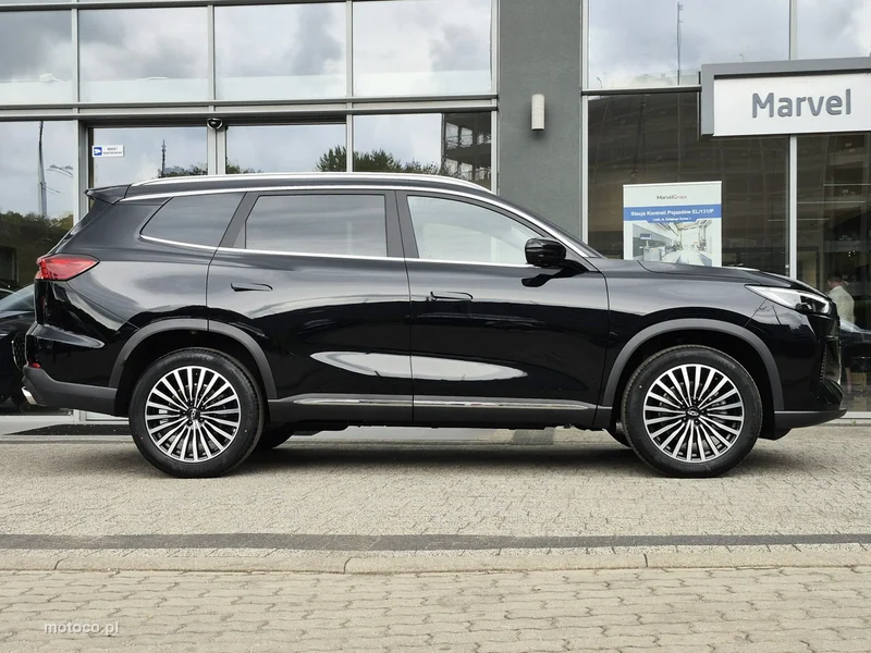 Chery Tiggo 8 5