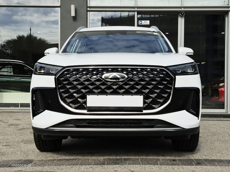 Chery Tiggo 8 3