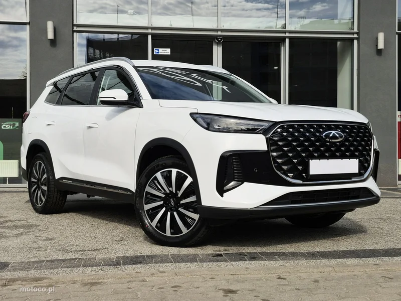 Chery Tiggo 8 4