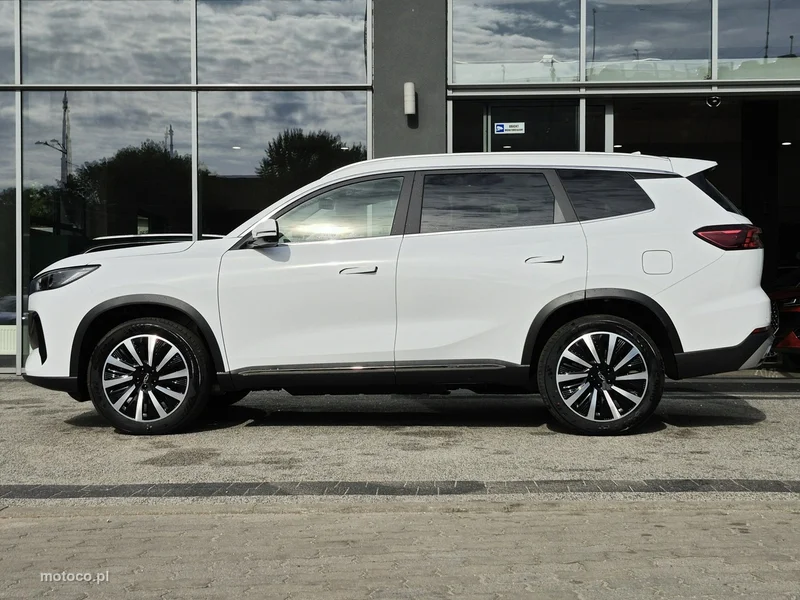 Chery Tiggo 8 6