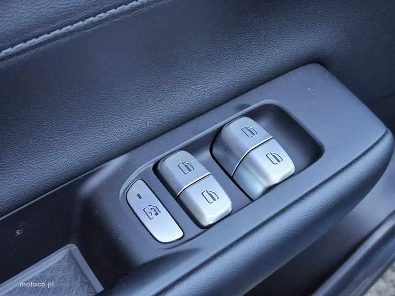 Chery Tiggo 8 19