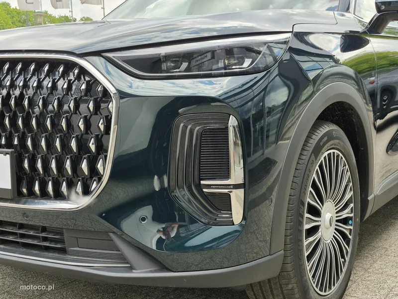 Chery Tiggo 9 14