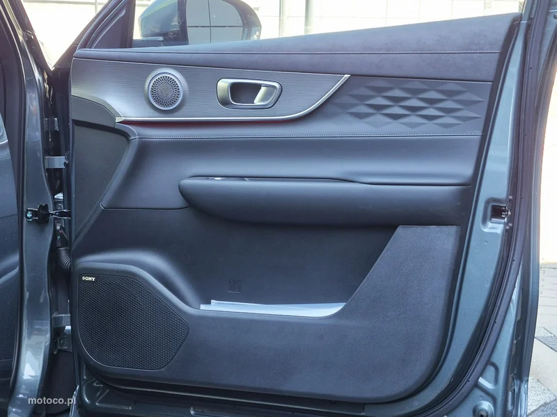 Chery Tiggo 8 17
