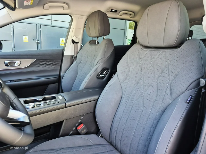 Chery Tiggo 8 21