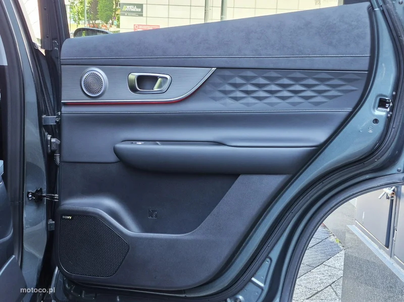 Chery Tiggo 8 23