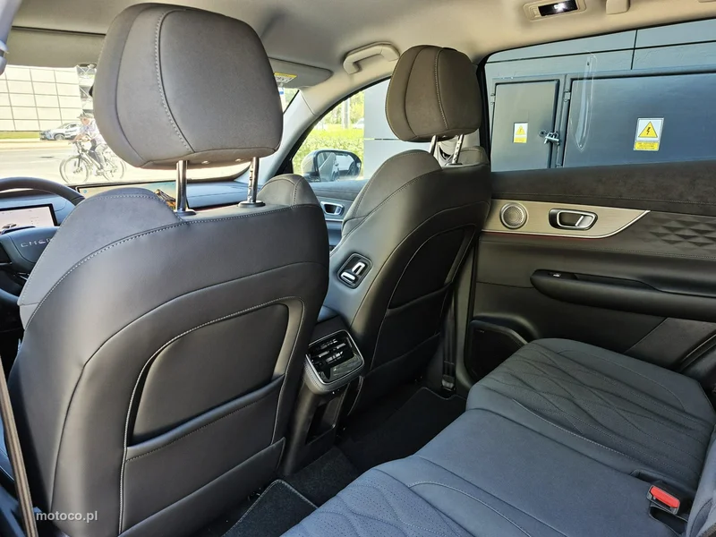 Chery Tiggo 8 24