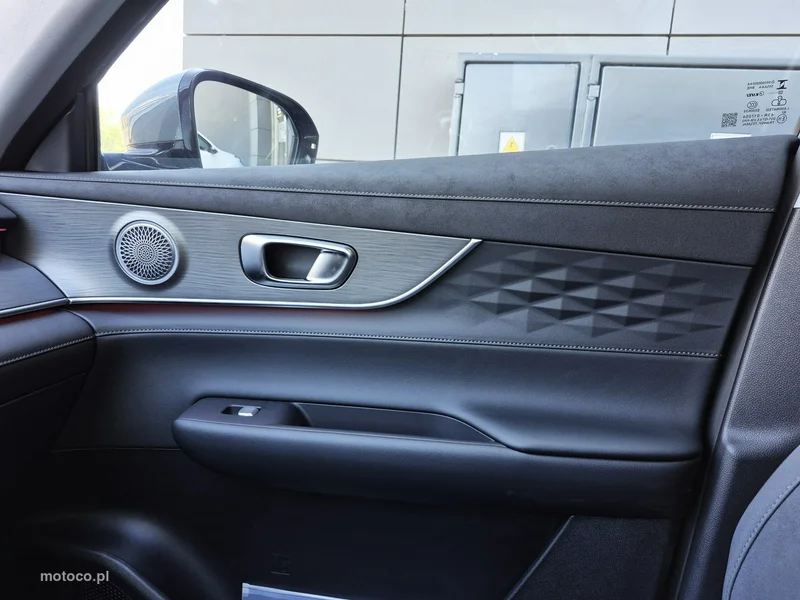 Chery Tiggo 8 37