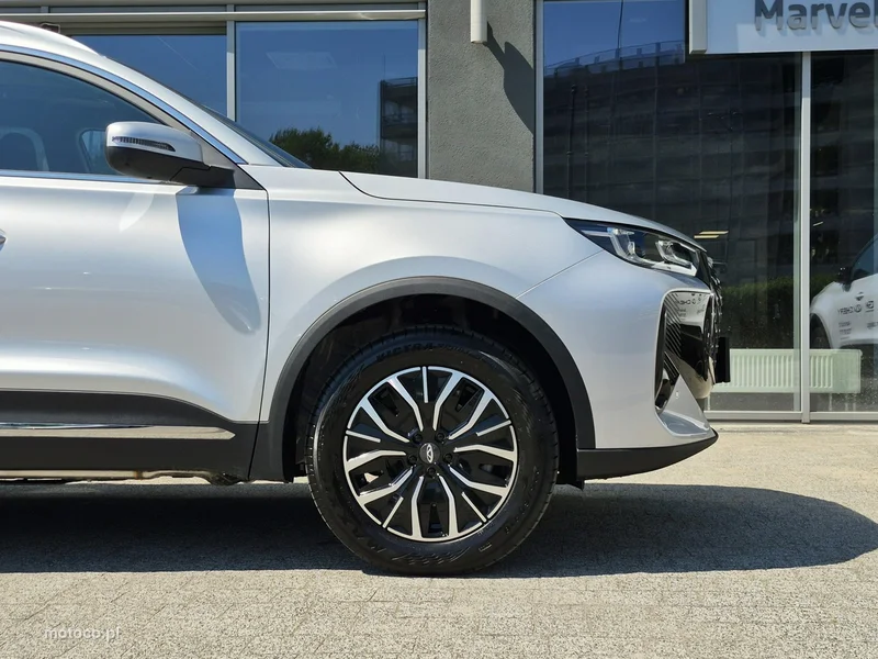 Chery Tiggo 7 8