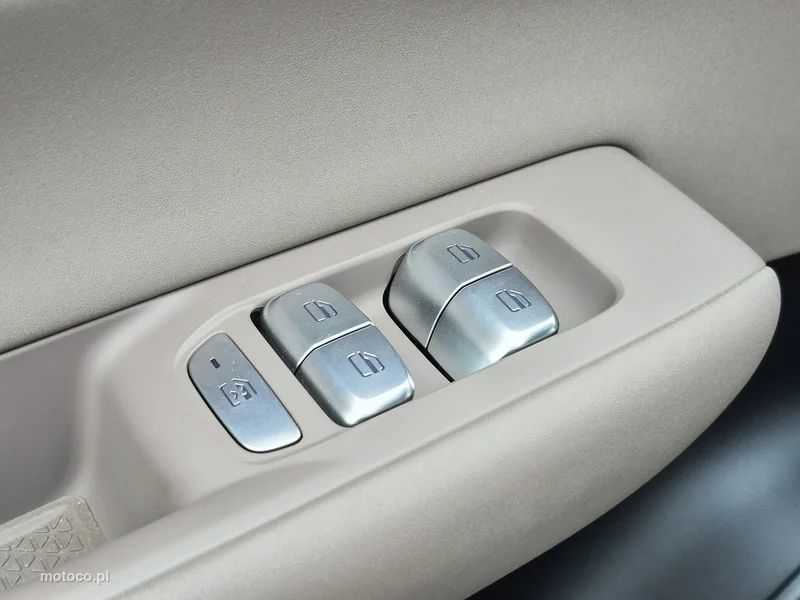 Chery Tiggo 8 19