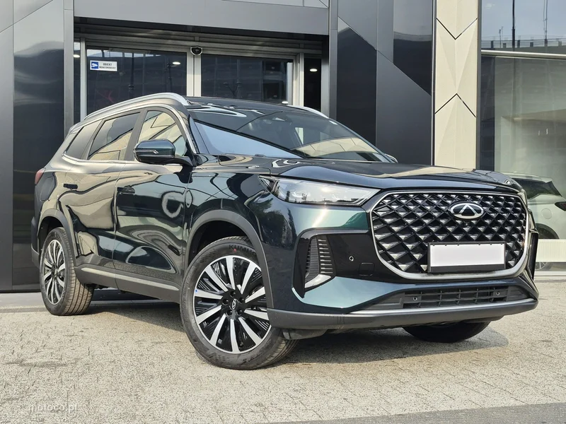 Chery Tiggo 8 4