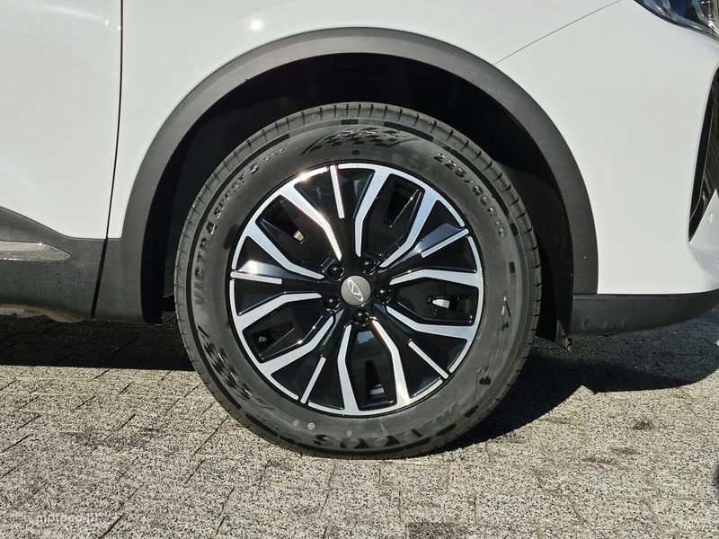 Chery Tiggo 7 9