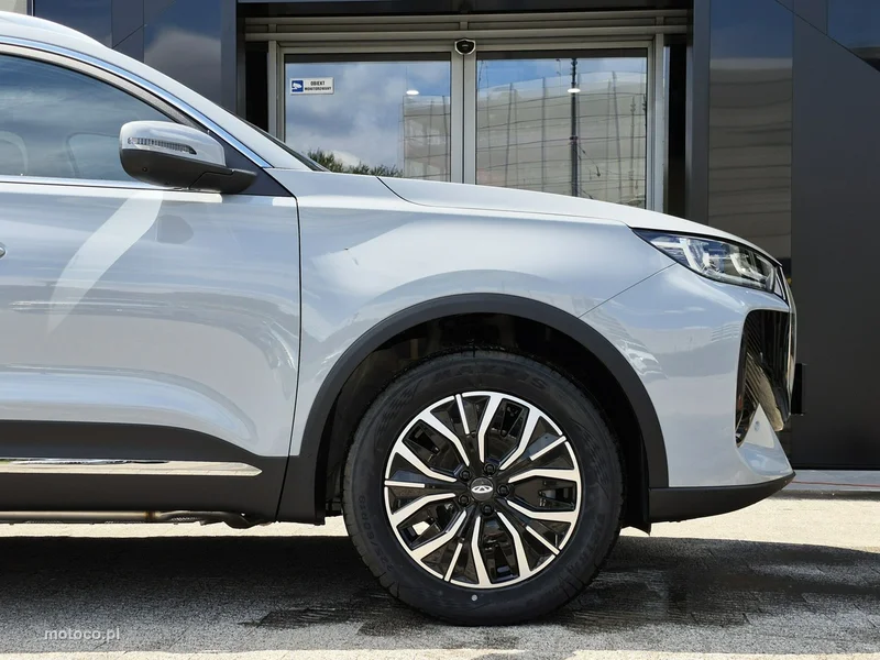 Chery Tiggo 7 8