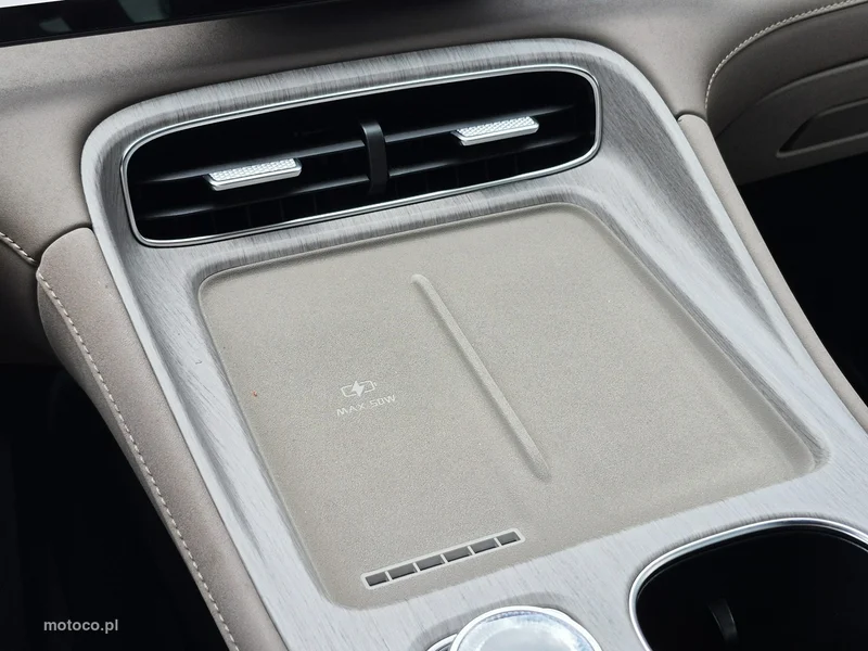 Chery Tiggo 8 36