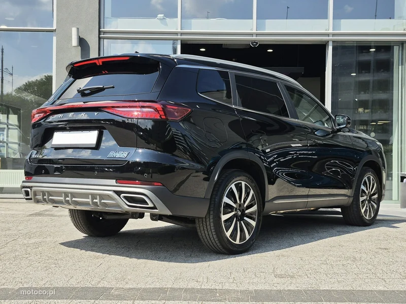 Chery Tiggo 8 11
